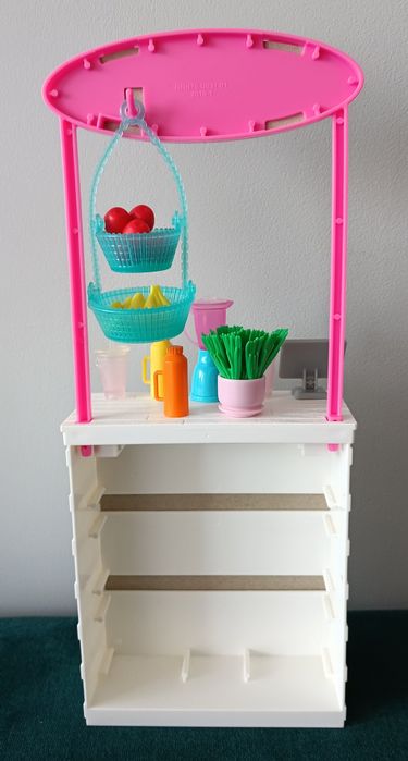 Barbie smoothie bar