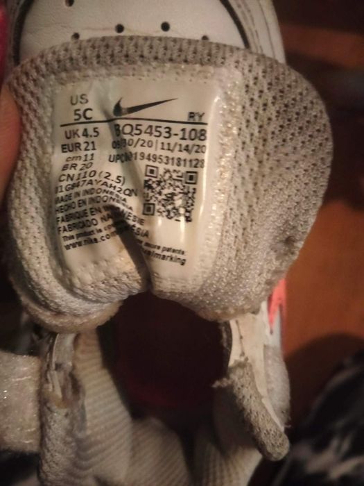 Buty dla dziewczynki