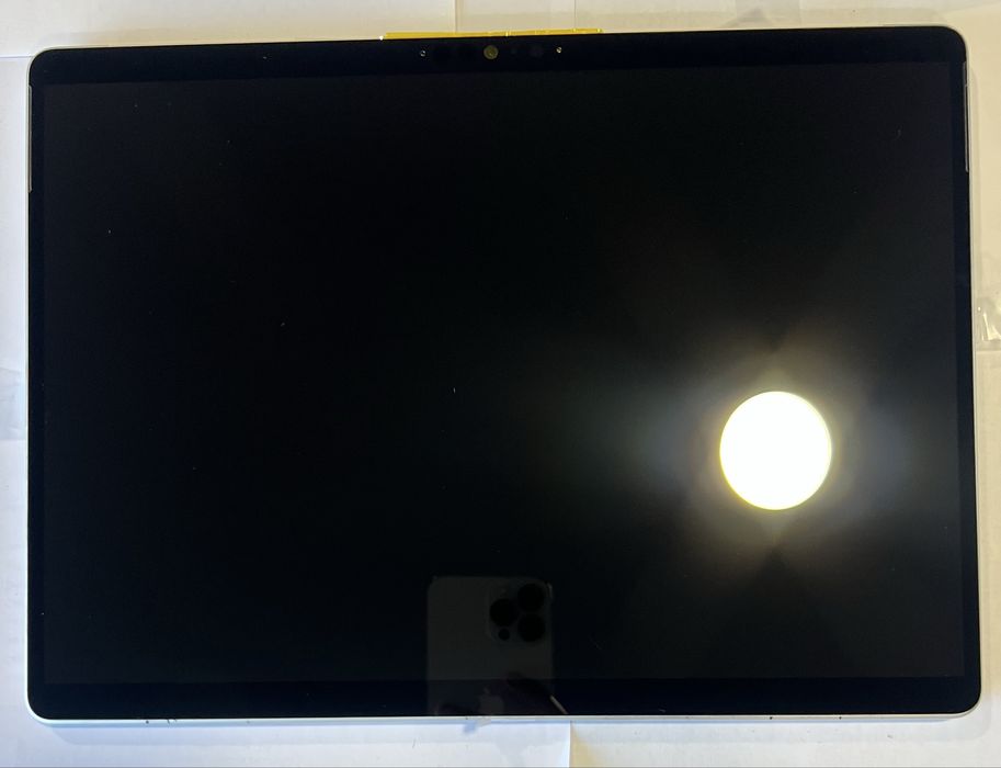 Ecrã Microsoft Surface Pro 8