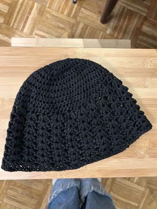 Czapeczka czarna
