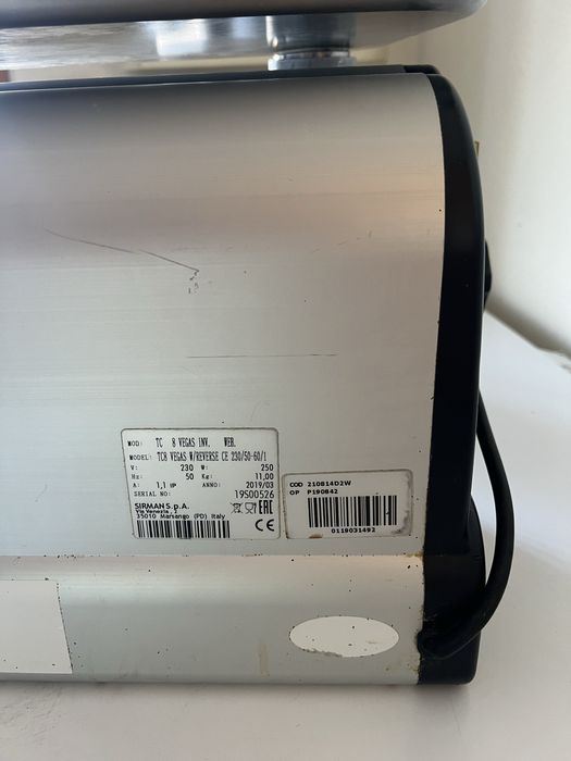 Máquina de carne Sirman TC8 Vegas