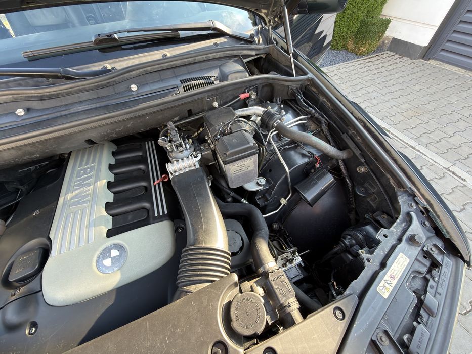 Продам BMW X5 3.0D автомат