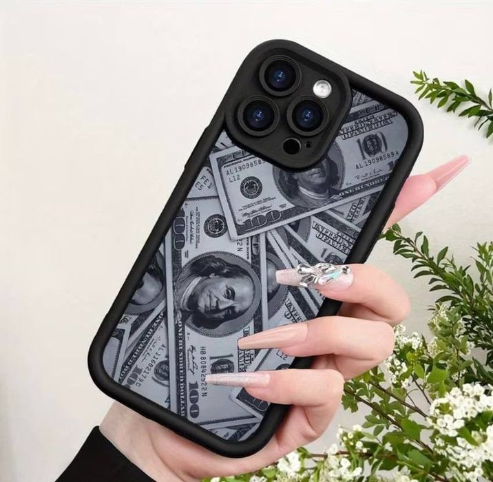 Чохли для iPhone  12 Pro / 13 / 14 / 15 / 16