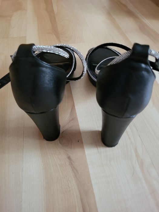 Buty  r 40 Cink me