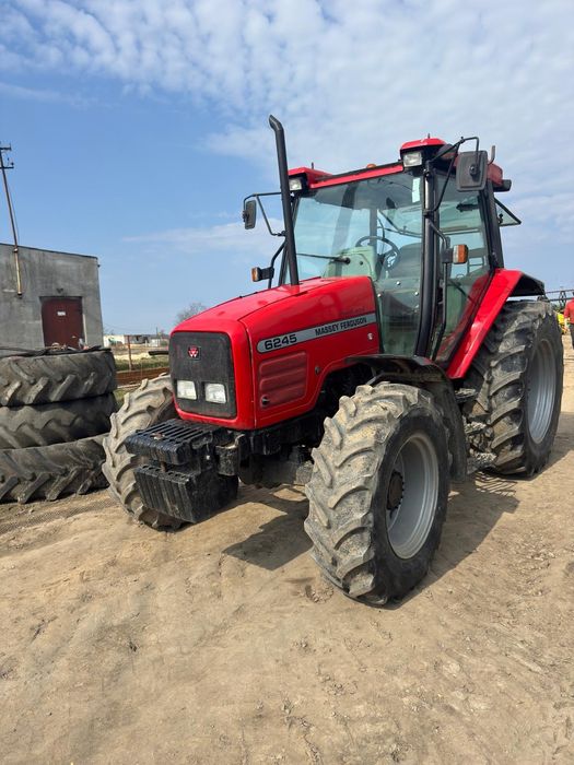 Massey Ferguson 6245