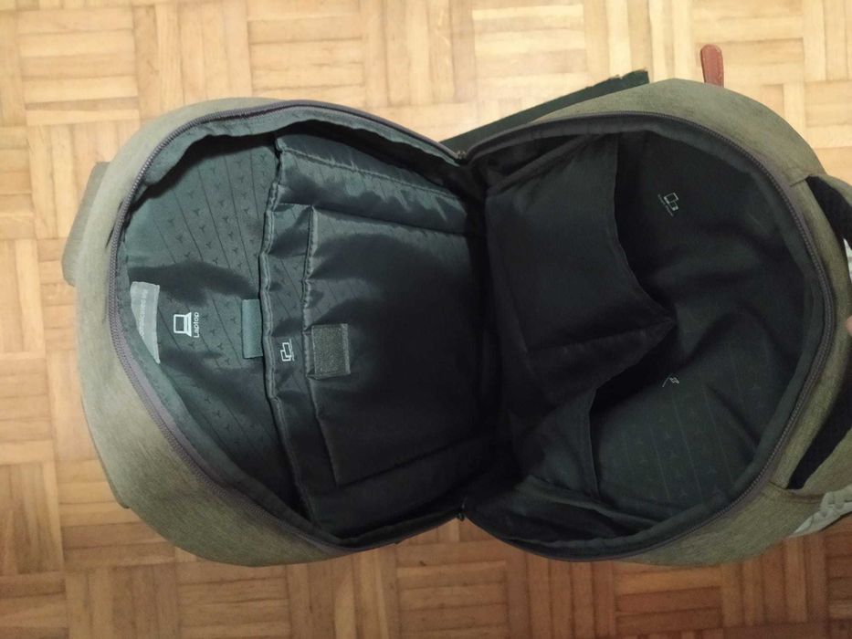 Mochila GOODIS PC - 15.6'' - Castanho
