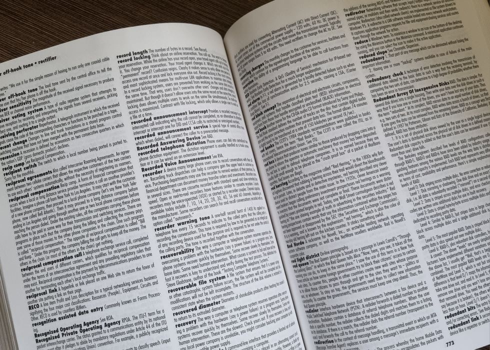 Encyklopedia słownik telekomunikacyjny Newtona
