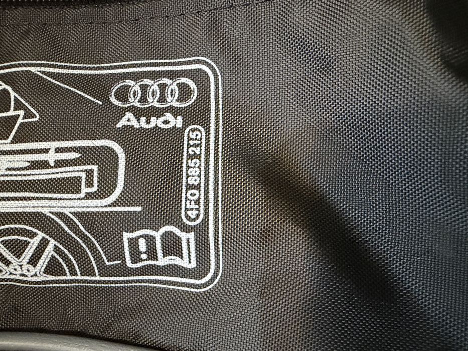 Pokrowiec na narty Audi A6 S6 C6 4F0885215