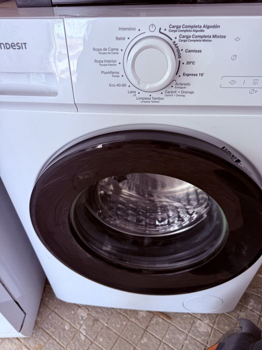 1 Maquina de lavar roupa e 1 Lavar louça