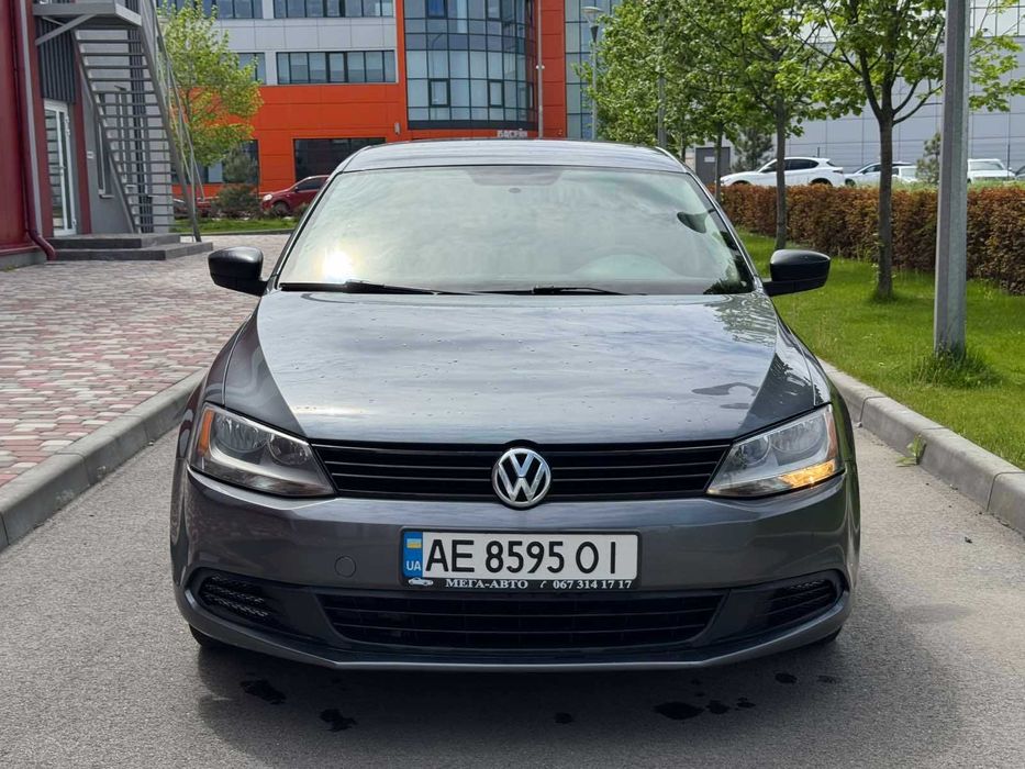 Volkswagen Jetta 2014р 2,0Бензин! Автомат! Обмін! Розстрочка!