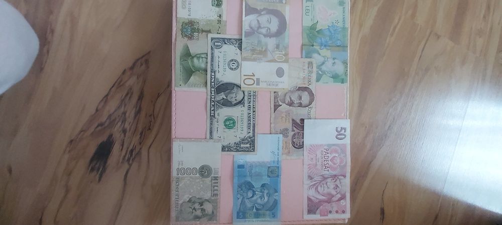 8banknotow że swiata8