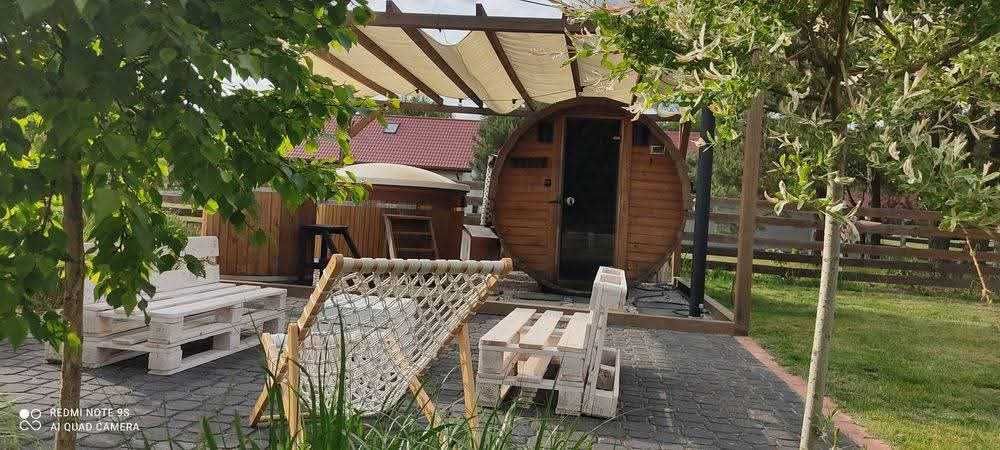 Domki letniskowe-Domki Mazury-Ruciane-Nida-Basen-Sauna-Jacuzzi-Las-Łąka