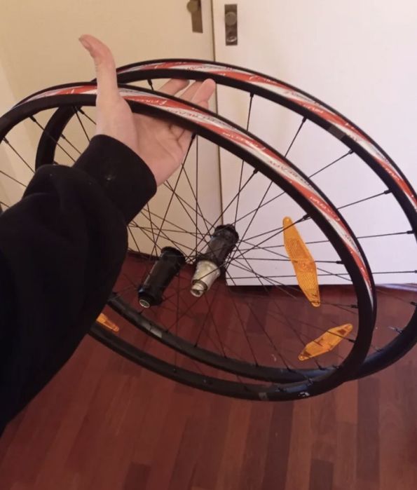 Vendo rodas fulcrum red zone 3