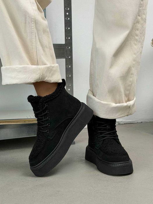 Жіночі зимові кросівки-черевики чорні високі, на хутрі, 36-41, замшеві