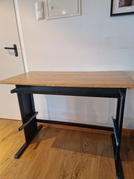 Secretaria de metal vintage