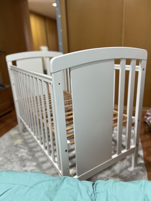 Cama de grades/ berço