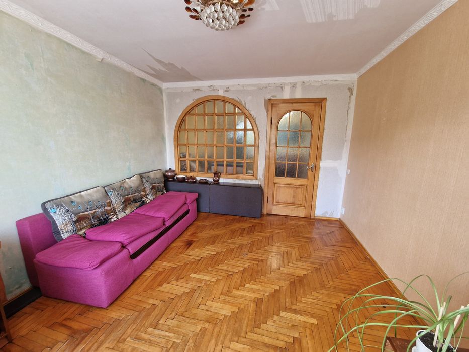 Продажа 3ой квартиры в Александровском р-не