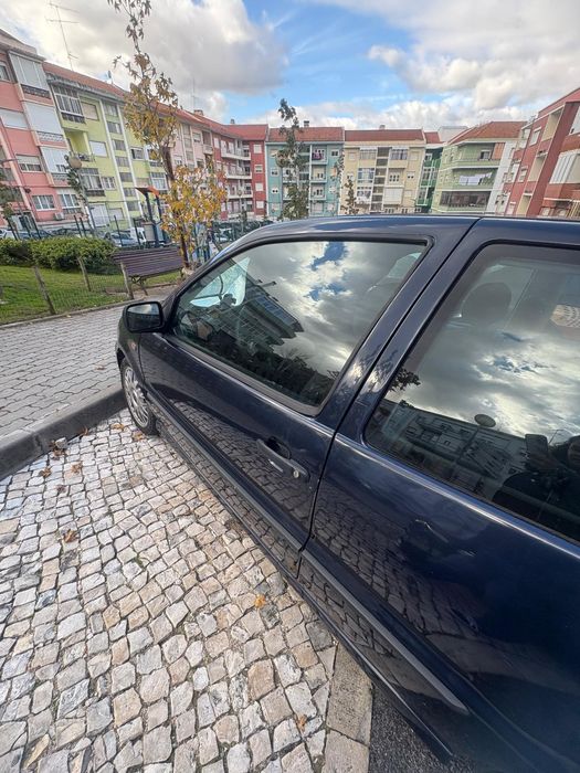 Vende-se carro VW Polo 16V 98