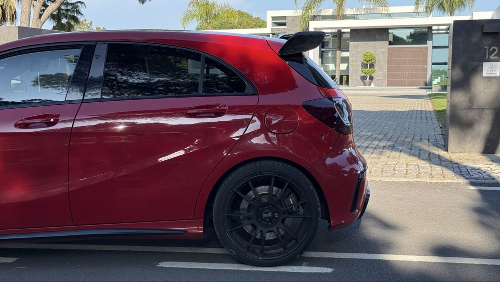 Mercedes A45 Amg