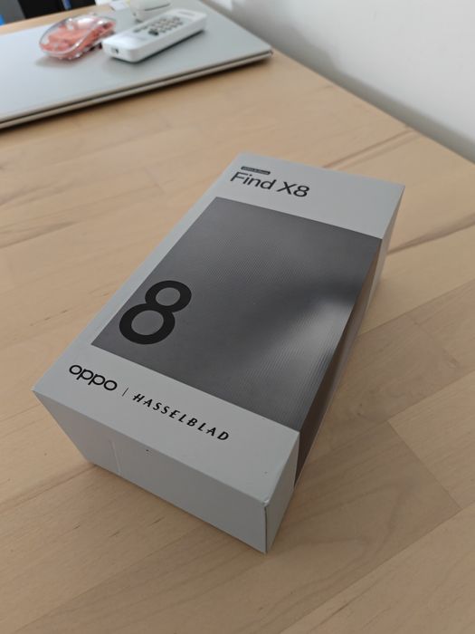 OPPO FIND X8 Para Venda