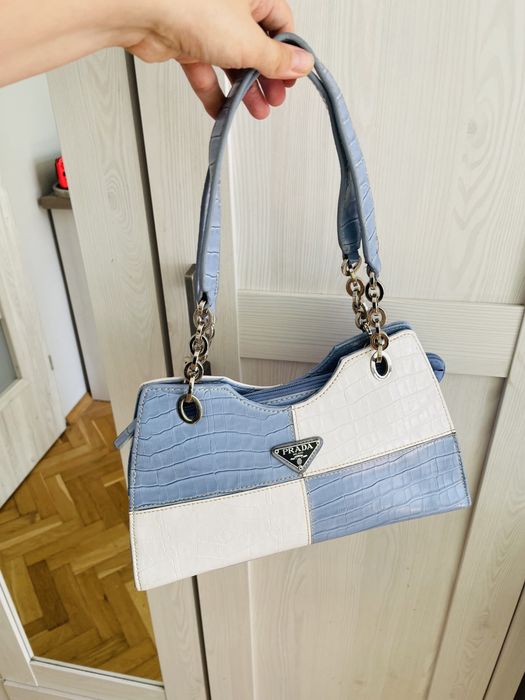 Prada torebka na ramie