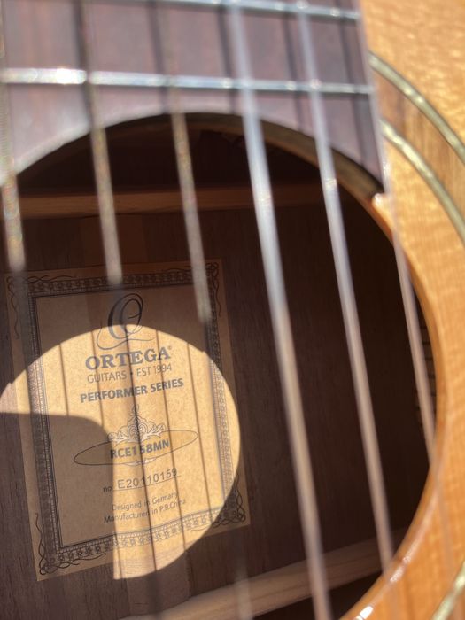 Gitara elektro-klasyczna ortega RCE-158MN