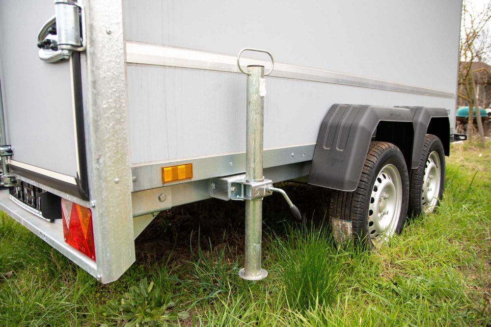 ***Wynajem przyczepki furgon/box (300x147x180) (kat.B) ***