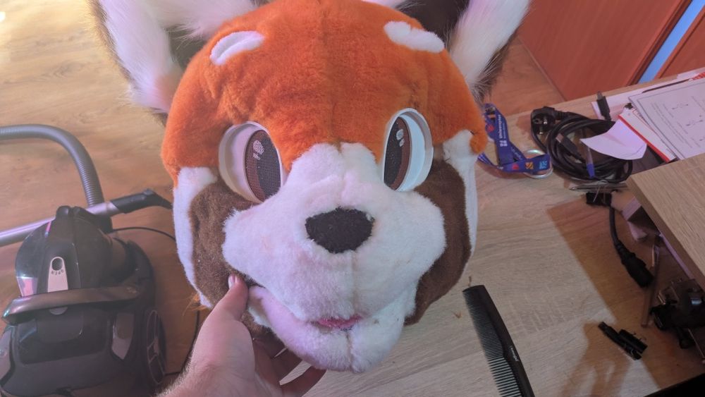 Fursuit Head (Ruda Panda)