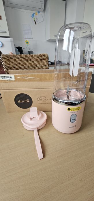 Blender bezprzewodowy Deema Mini Juice