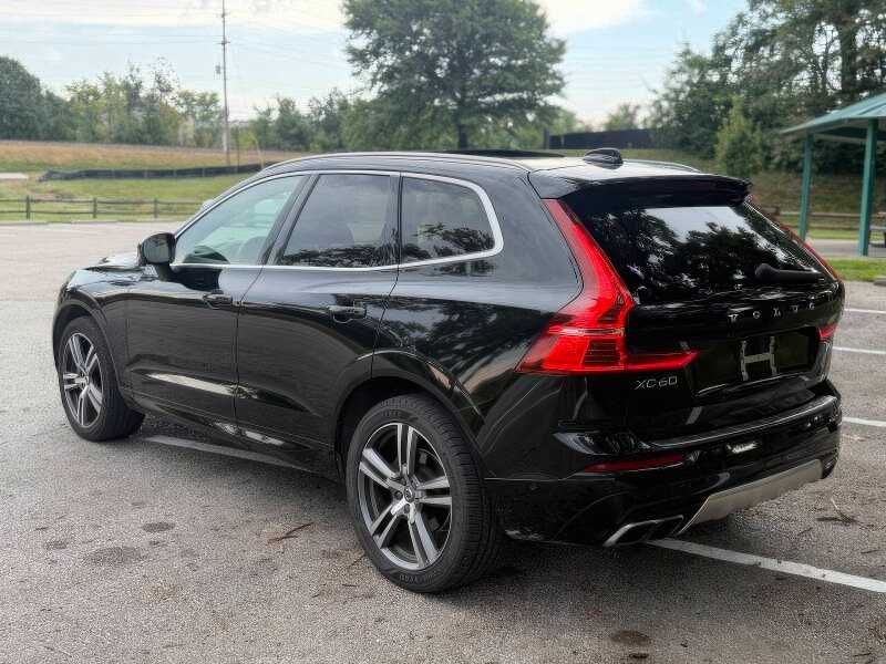 2018 Volvo XC60 T5 Momentum