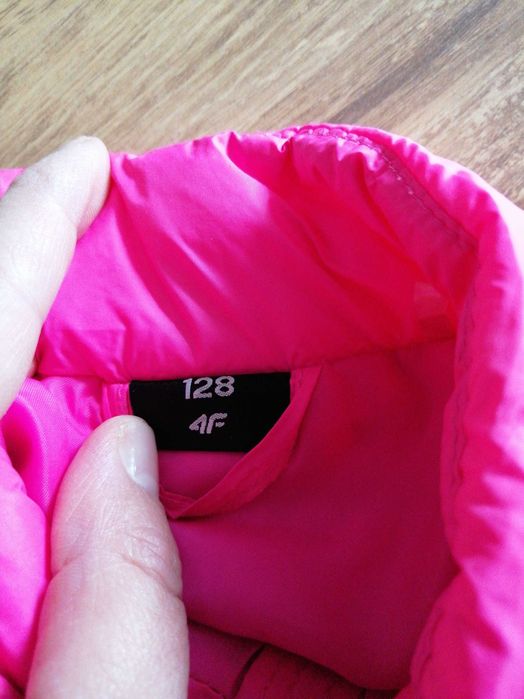 Kurtka 4f dziewczęca r 128