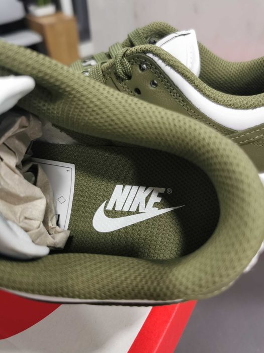 Nike Dunk Low Olive Medium 36,5