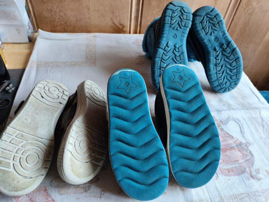 Buty dla chłopca rozm 28, wkładka ok 17 cm