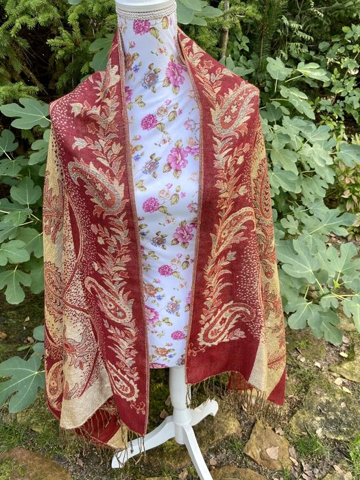 Elegancki szal bordowo-złoty z pashminy i jedwabiu