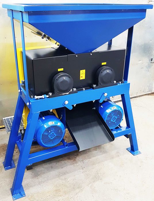 Zgniatacz ziarna gniotownik T400/300/7,5