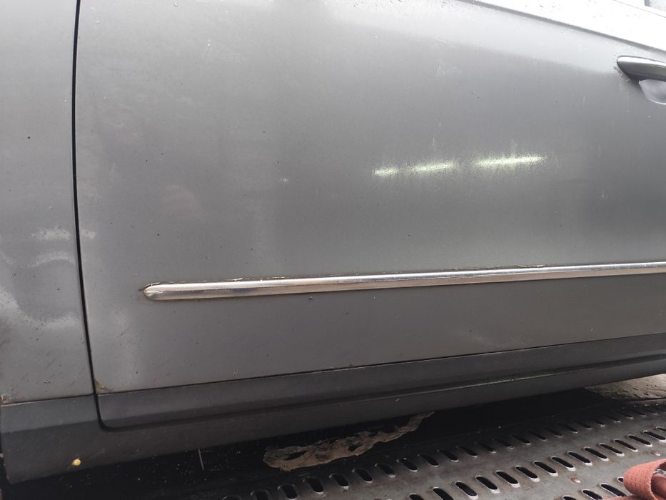 VW Passat B6 LA7T drzwi lewy przód lewe przednie