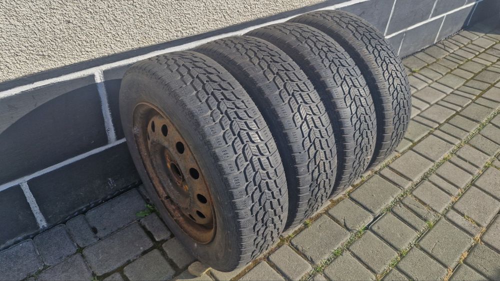 Всесезонна резина Kleber 165/70/R14 на стальних дисках R14