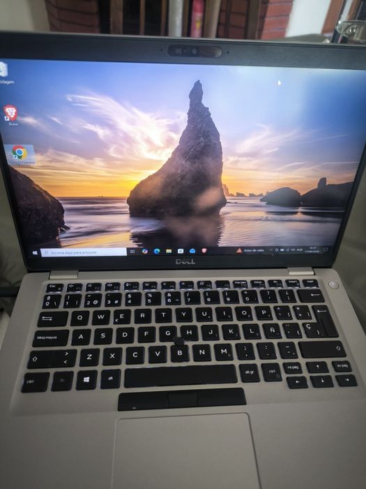 Portátil Dell Latitude 5410 | i7 10.ª Geração | 16GB RAM | Windows 10 Pro