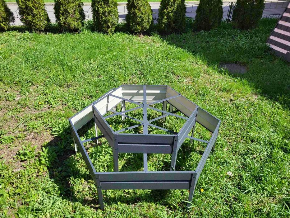 Висока тепла грядка  Металева збірна  висока клумба для квітів