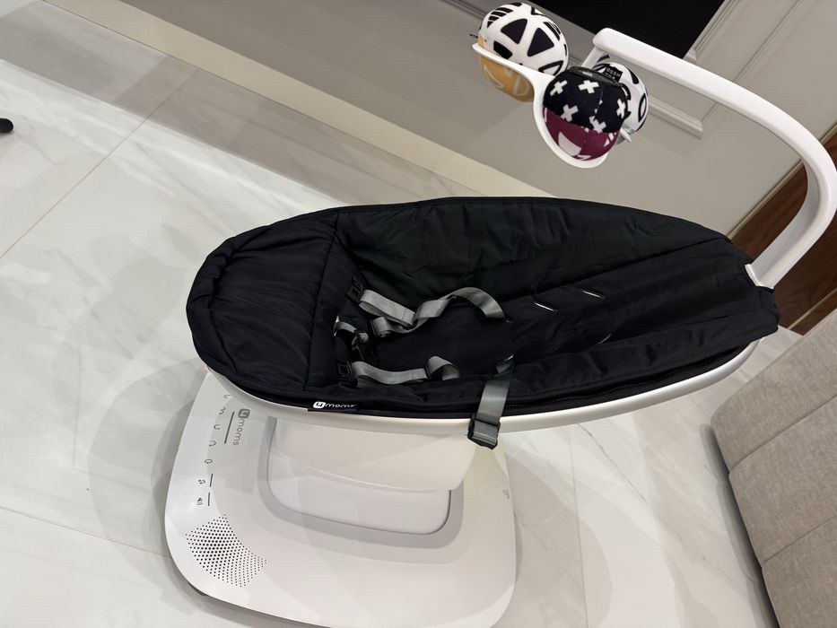 4moms MamaRoo 5.0