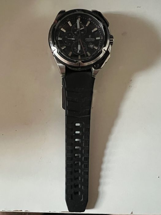 Zegarek Festina F16882 czarny