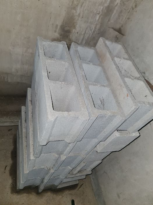 19 blocos de cimento