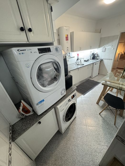 Quarto para arrendar na Amora, Seixal