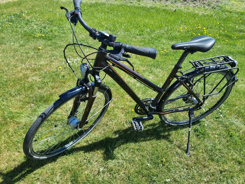 Rower trekingowy damski Cube
