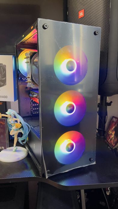 Игровой пк/PC/ i7 7700K/ RTX 2060 / 24 RAM / SSD+ HDD!