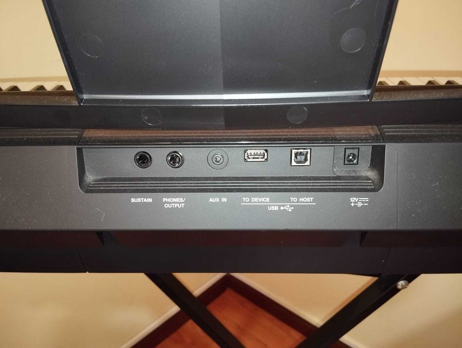 Teclado Yamaha PSR-E463