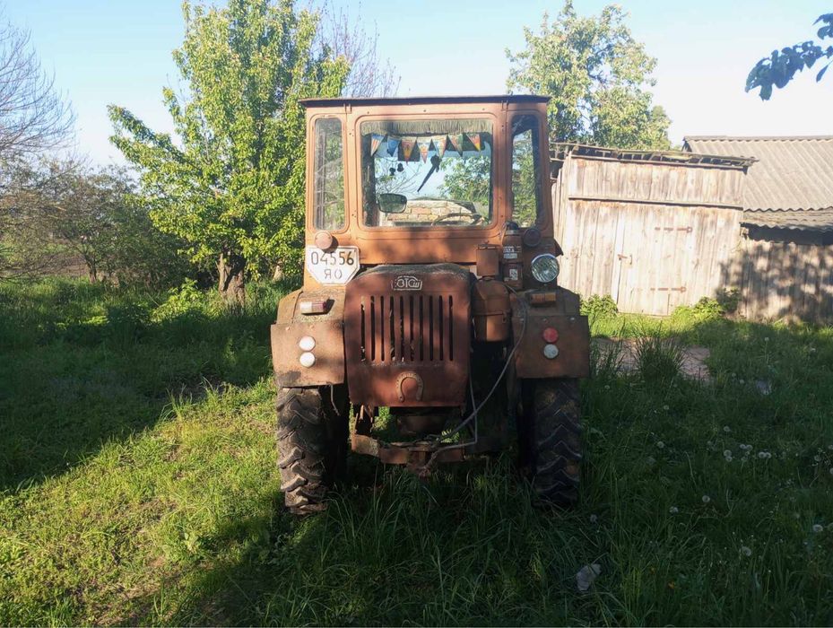 Продам трактор Т 16