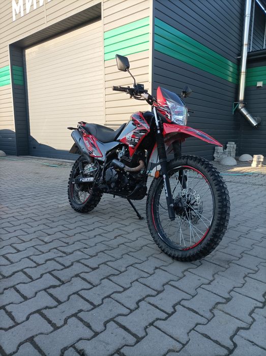 Продам мотоцикл форте 250