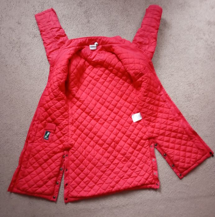 Куртки жіночі ,фірмові.