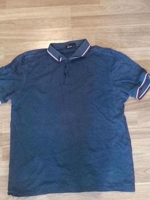 Поло Fred Perry.